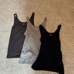 Old Navy Women's Tank Tops - Charcoal, Light Gray, Navy